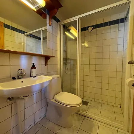 公寓 Spacious And Comfortable In Sleeps 6 *